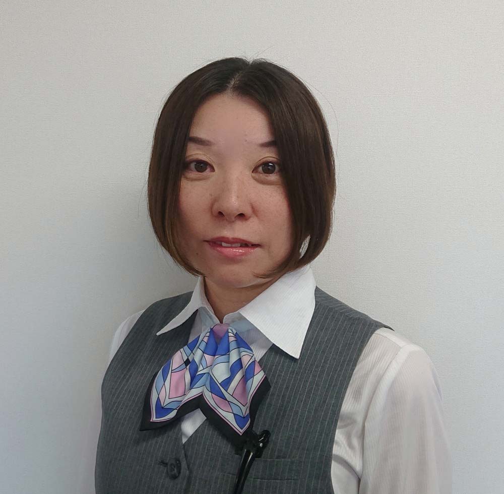 平田 郁子